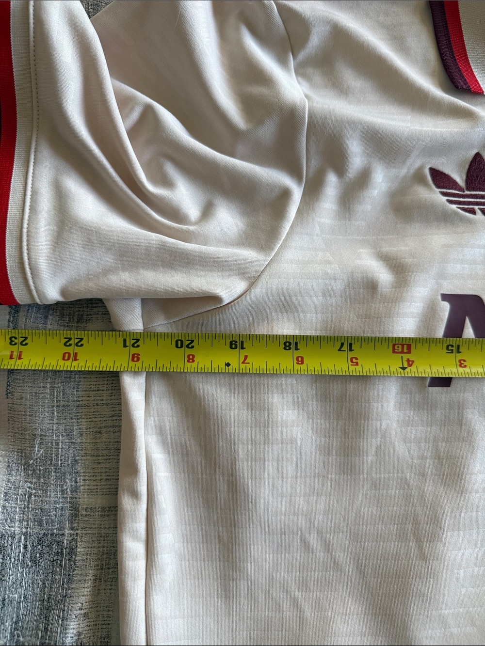 adidas White & Red Bayern Munich Allianz Football Jersey - Picture 4 of 4